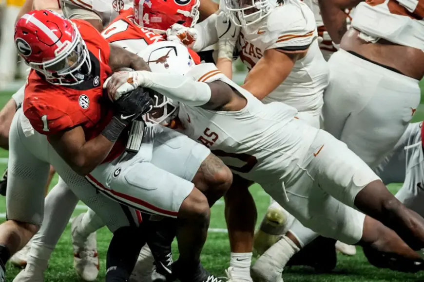 Texas can't capitalize on opportunities, fall 22-19 in OT to Georgia in SEC championship