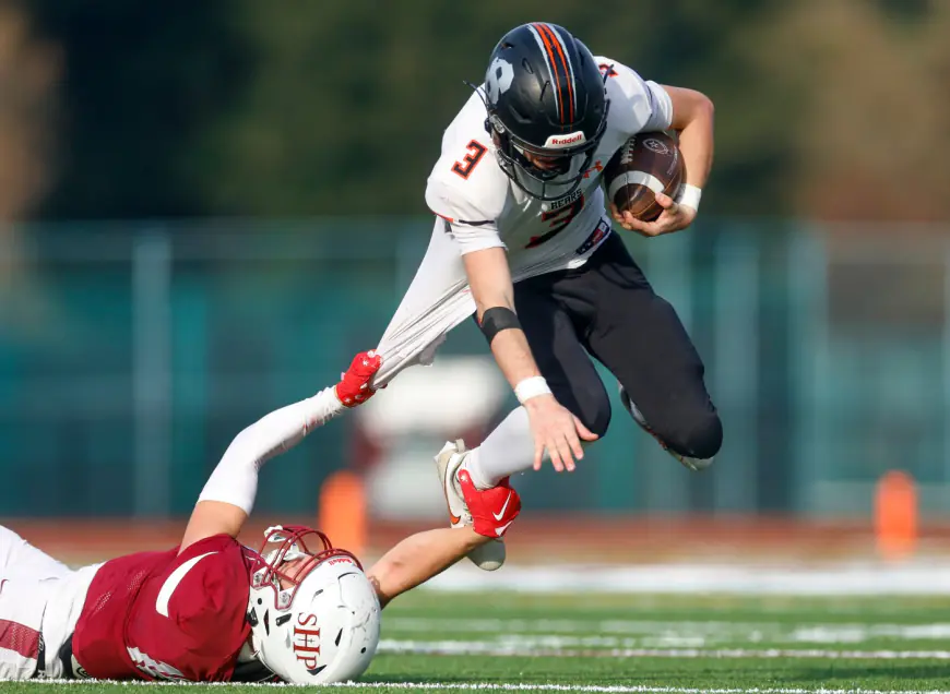 Bamdad, Palmer score 2 TDs each, but SHP falls to Summerville in NorCal 6-A title game