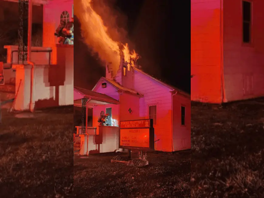 Fire destroys Belleview, Missouri church Monday night