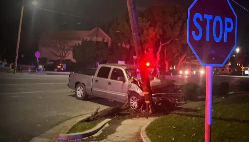 1 hurt after vehicle crashes into power pole in Campbell