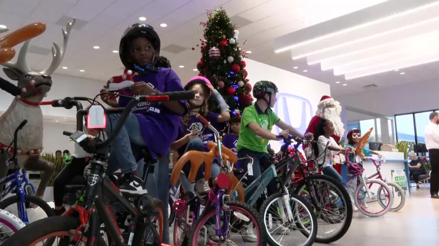 Kids at Boys & Girls Clubs of Broward County receive holiday bikes through Rick Case program