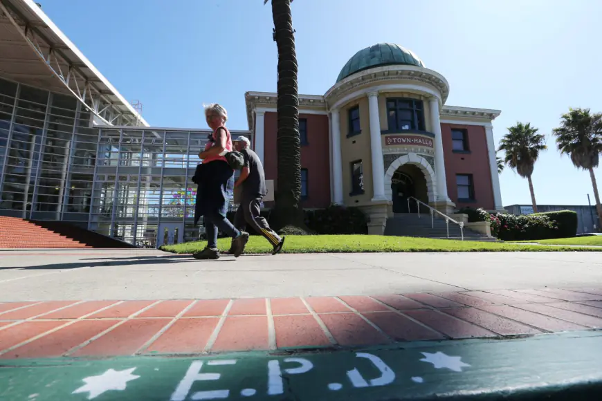 Political tensions boil over in Emeryville