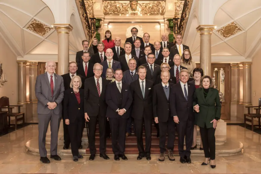 Pelosi fell in her ‘very high’ heels, then stood for a photo with a broken hip, McCaul says