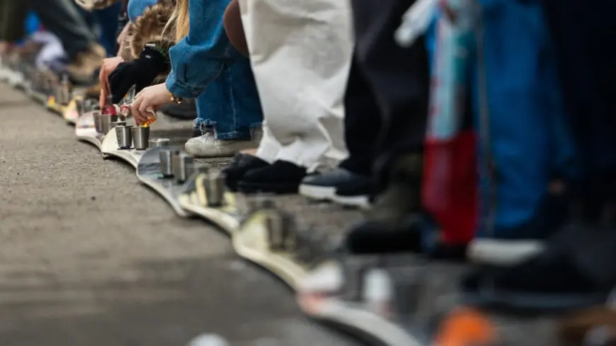 Breckenridge reclaims world's longest shot ski record; Here's how many skis it took