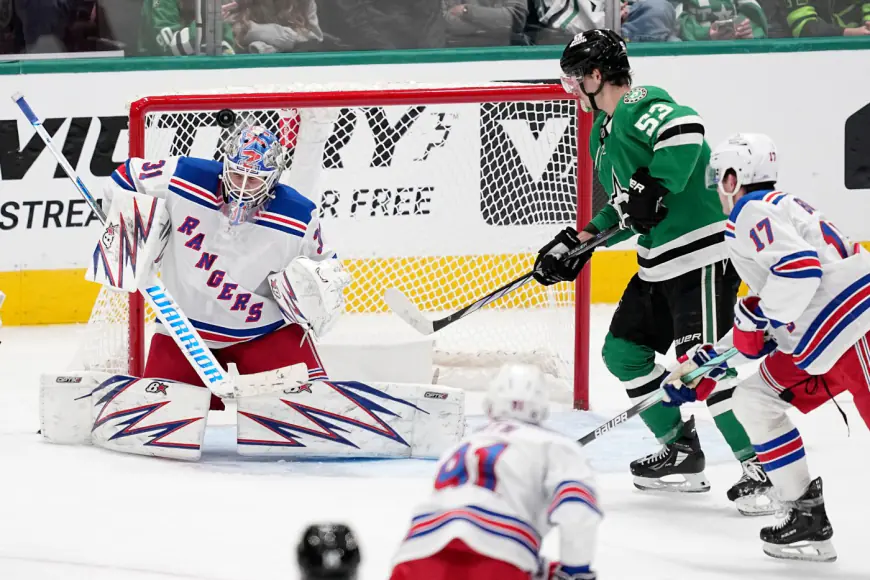 Igor Shesterkin dazzles with 41 saves as Rangers beat Stars to end three-game losing streak