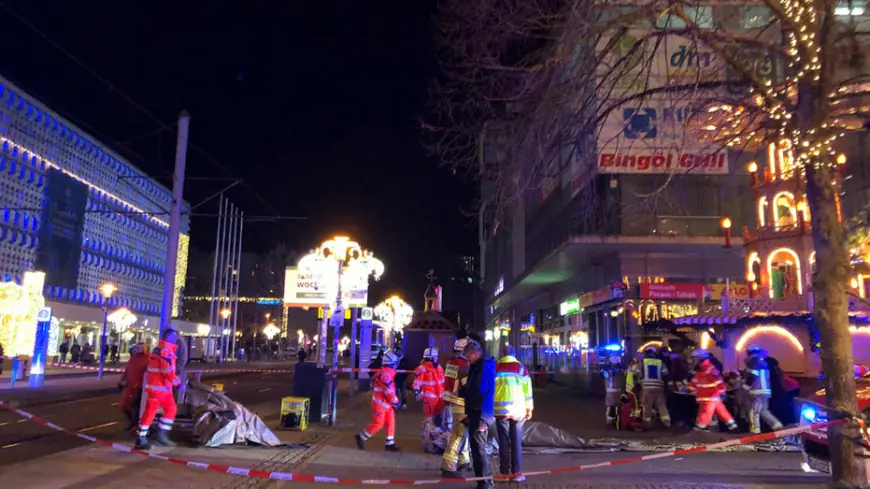 5 dead, many injured after man drives into German Christmas market in suspected terror attack: report