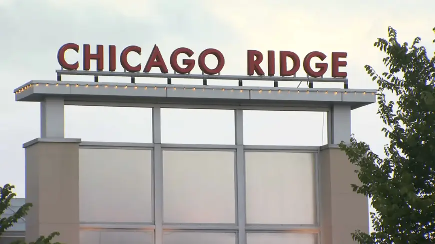 Shooting at Chicago Ridge Mall unfounded, police investigating incident as a prank