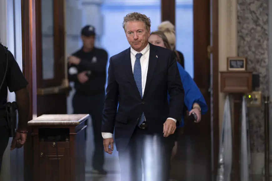 Rand Paul, in His Annual ‘Festivus’ Celebration, Airs His Grievances About Government Spending in 2024