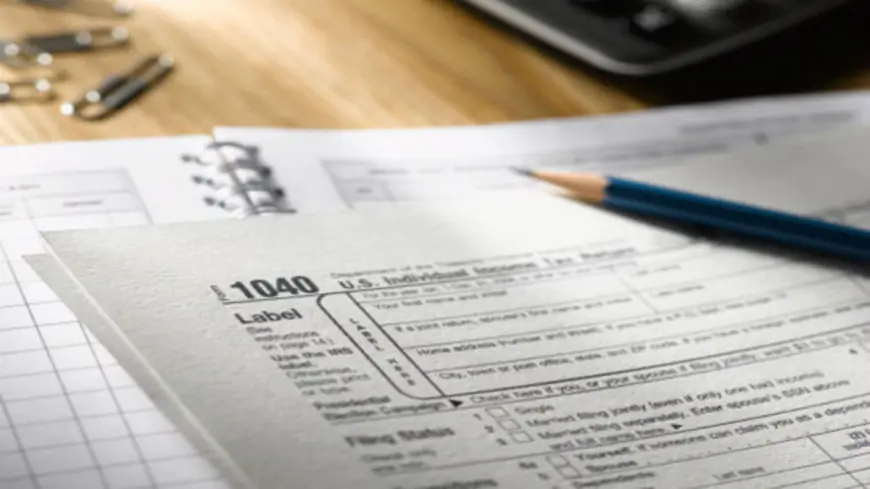 Who qualifies for the IRS' $1,400 stimulus check? What to know as payments go out