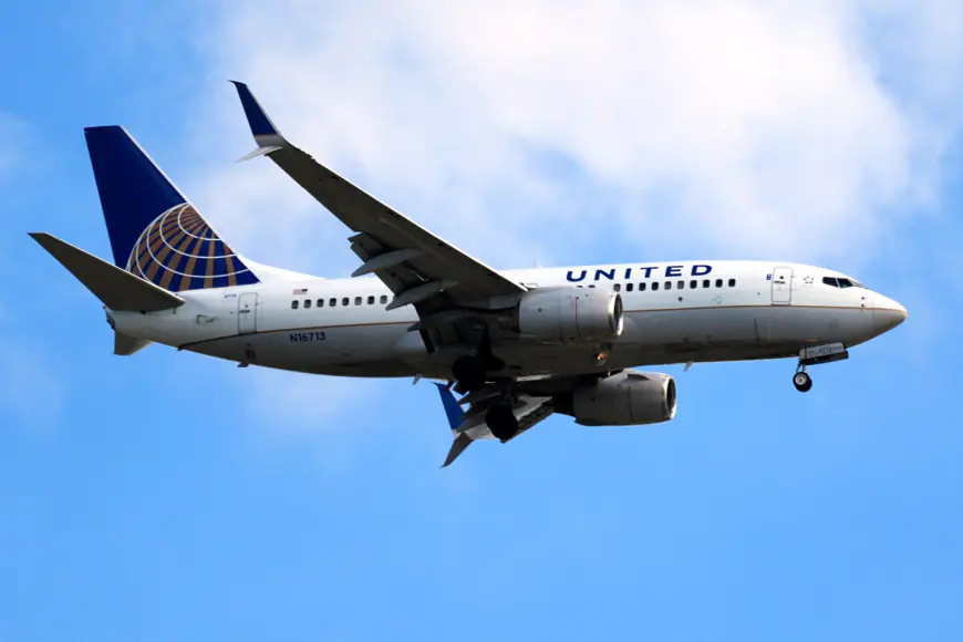 Body found on United Airlines plane that flew from Chicago to Maui