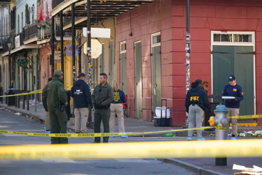 The Latest: FBI believes suspect in deadly New Orleans attack did not act alone