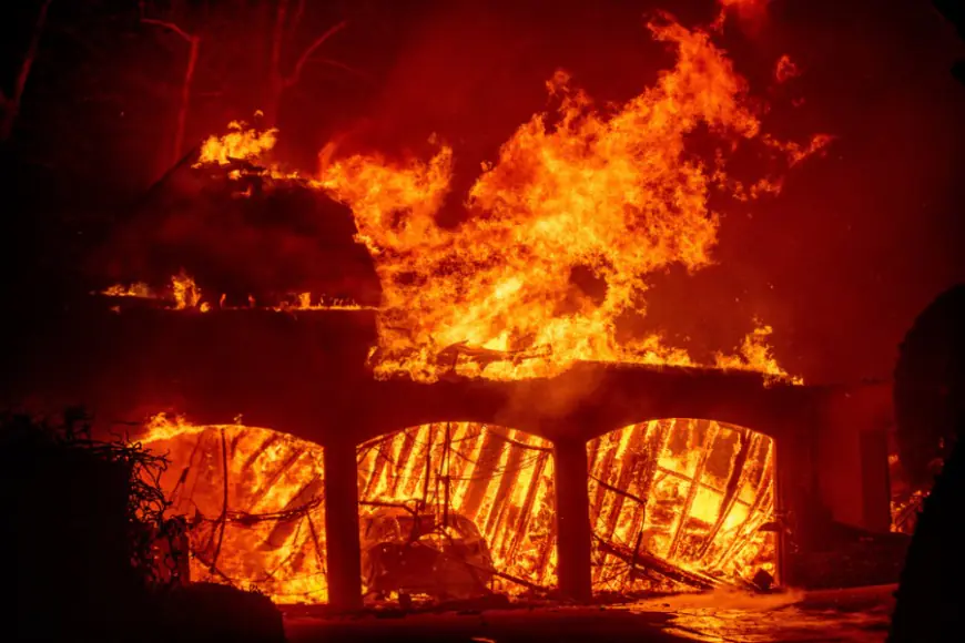 2 dead in fast-moving Eaton Fire in Southern California; blaze explodes to 10,600 acres