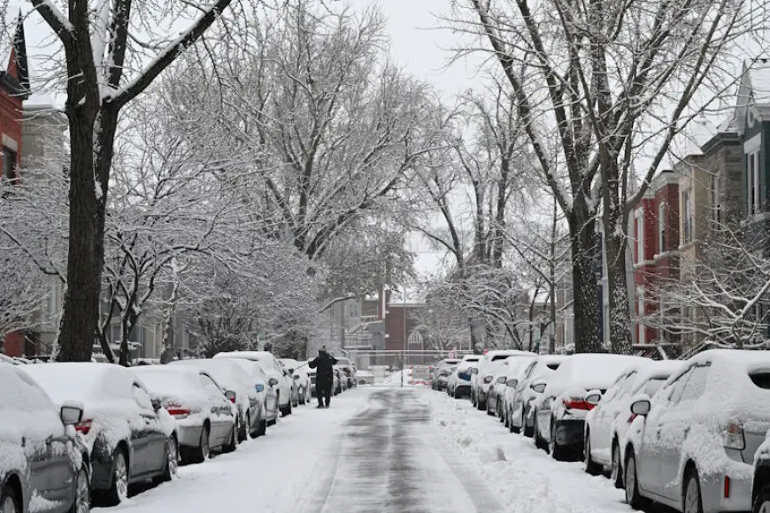 Cloudy with a chance of snow: DC region goes into the weekend with light ‘dusting’