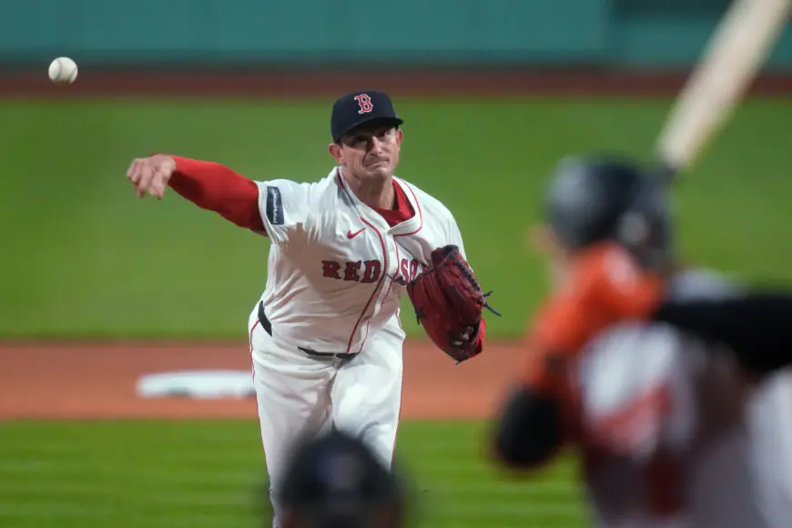 MLB notes: Six-man rotation? Shorter bullpen? How should the Red Sox manage the staff?