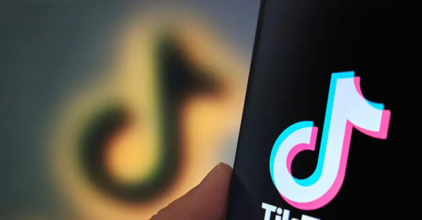 TikTok Restores Services in U.S. After Trump Says He Will Issue Executive Order Delaying Ban