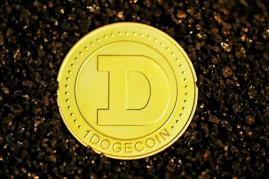 Dogecoin Price Forms Symmetrical Triangle On Daily Chart, What To Expect If It Breaks Out