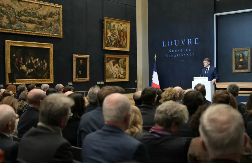 As the Louvre Seeks €1B for Renovations, Italy Offers to (Temporarily) Take Back the Mona Lisa