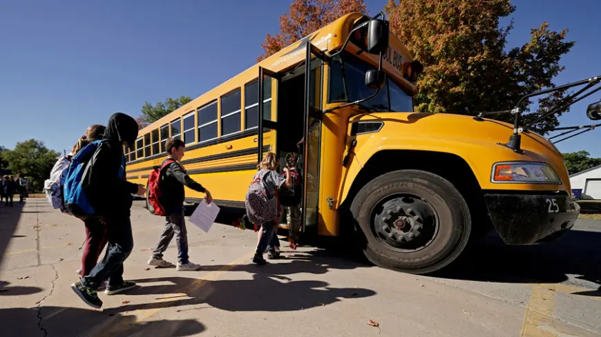 Despite stressful school drop off and pick ups, 56% of parents don't utilize school bus