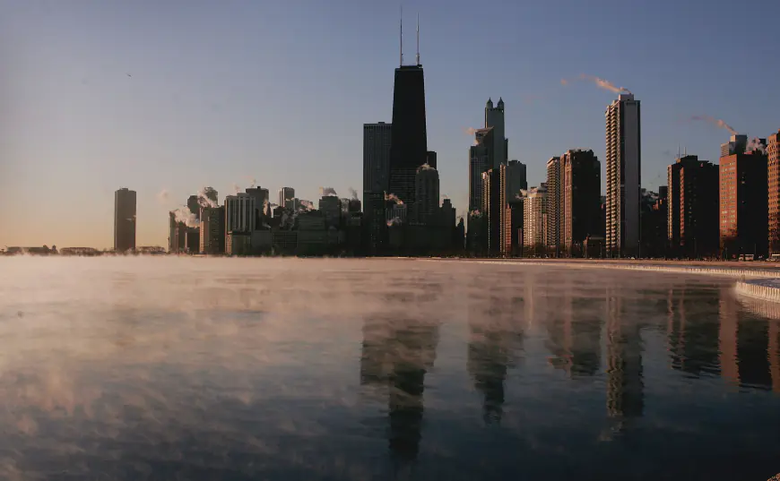 Chicago Forecast: Possibly icy conditions with wintry mix through afternoon