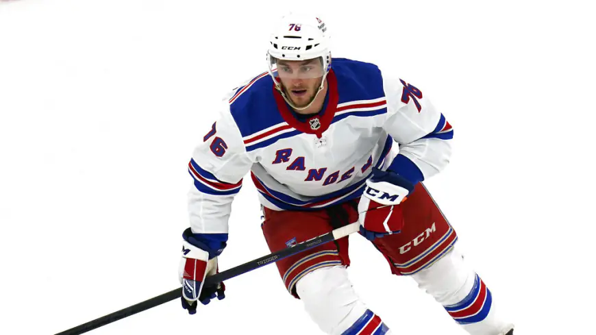 Jonny Brodzinski scores 2 as Rangers beat Islanders 5-1