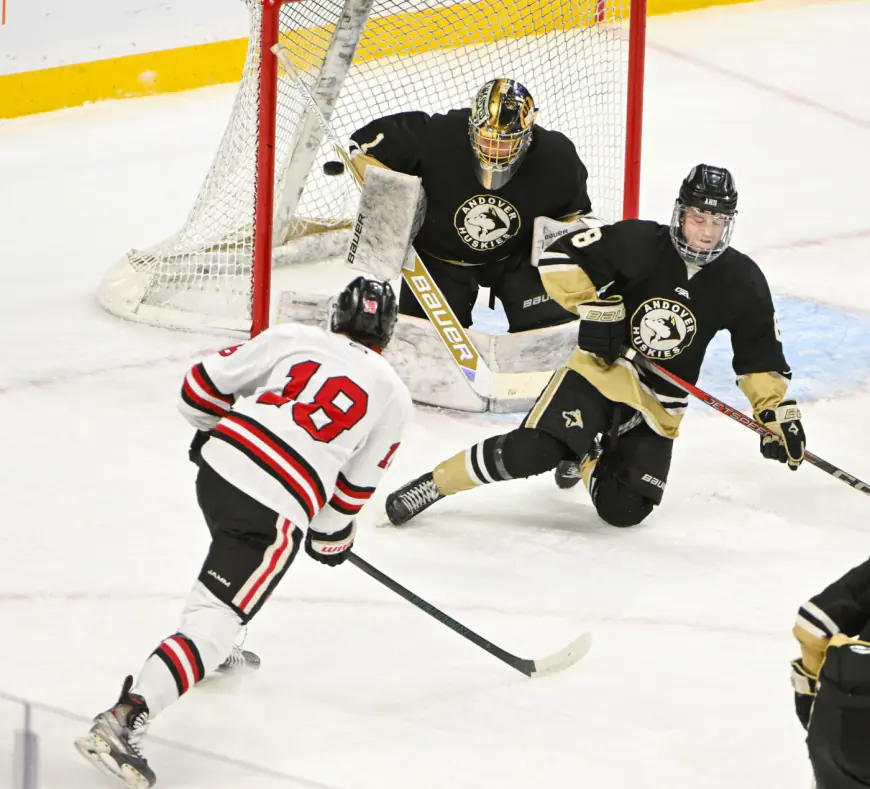 Class AA boys state hockey: Relentless Ponies tame Andover in quarterfinals