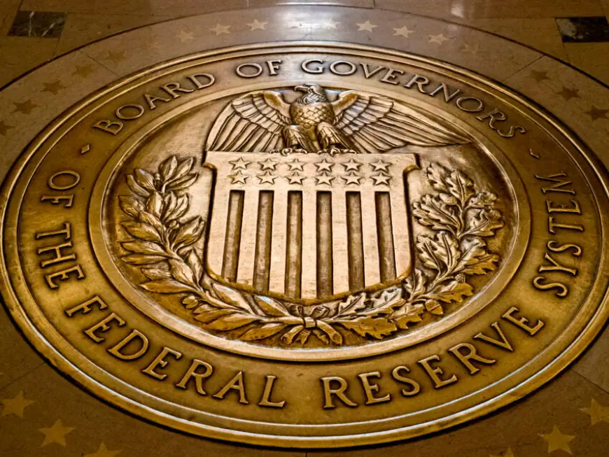 What’s a recession, and why is rising anxiety about it roiling markets?