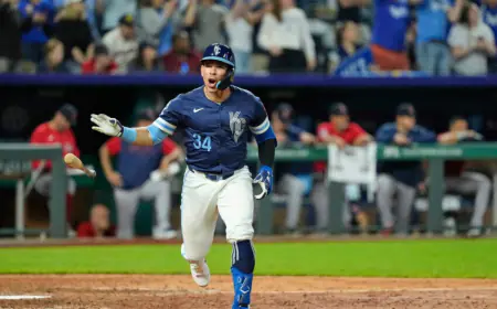 Freddy Fermin hits a 12th-inning single to give Royals 2-1 win over Red Sox