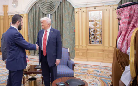 Live updates: President Trump meets with Syrian leader in Saudi Arabia
