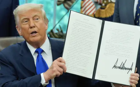 Trump admin working to fly back Guatemala migrant erroneously deported from US