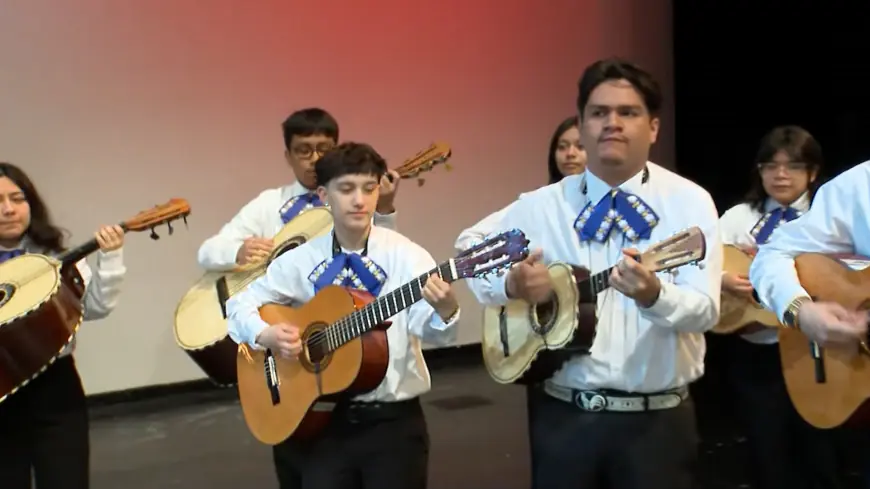 Suburban high school Mariachi band, Mexican folkloric dancers embrace identity on Cinco de Mayo