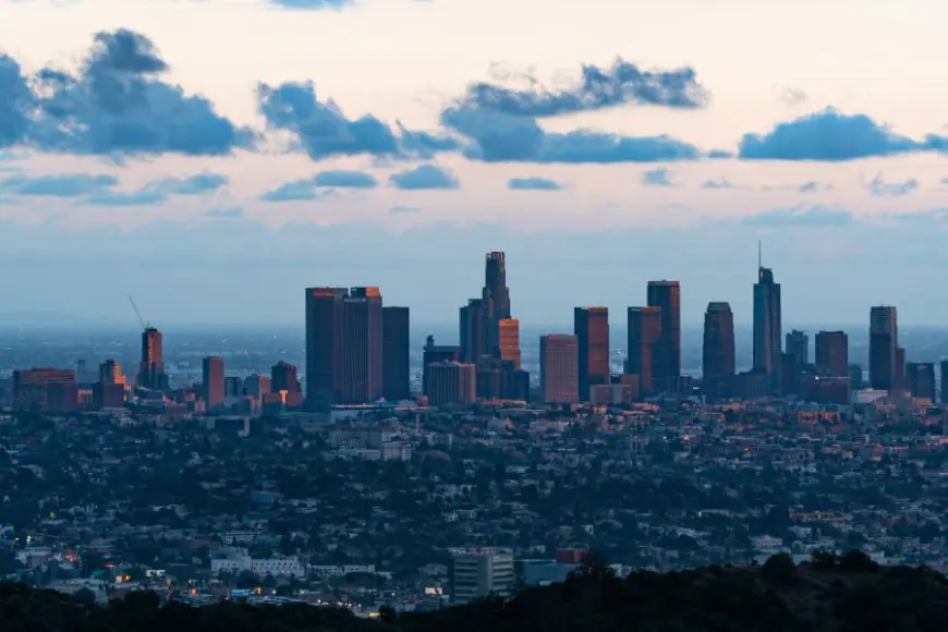 Possible record heat, thunderstorms in unsettled Southern California forecast