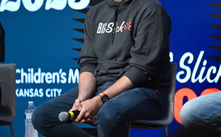 Jason Sudeikis breaks silence on uncle George Wendt’s death