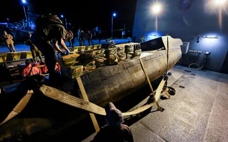 Trump administration drops hammer on ‘narco sub’ cocaine ring as cartels threaten US borders