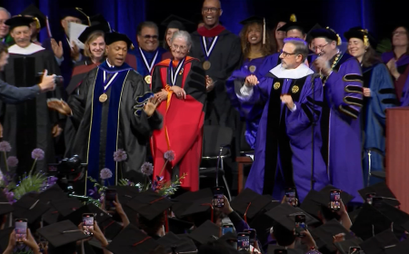 WATCH: Steve Carrell leads dance party during Northwestern University commencement speech