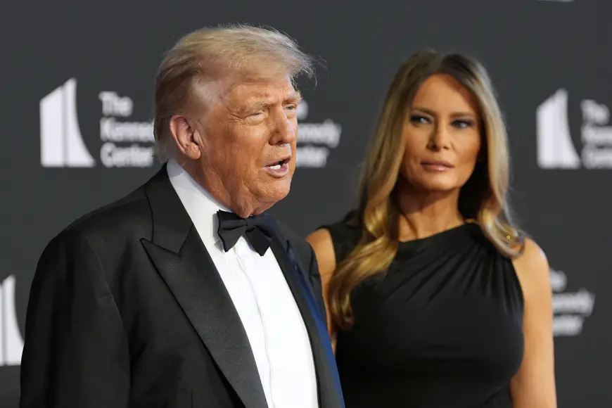 Trump booed and cheered at the Kennedy Center while attending ‘Les Misérables'