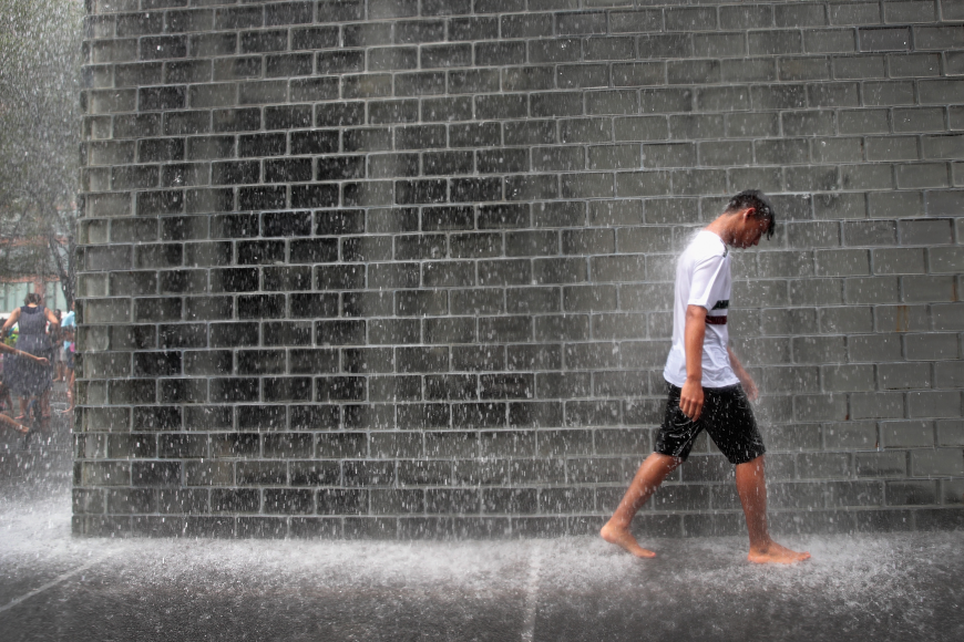 Hot, humid weekend expected in Chicago area, National Weather Service warns